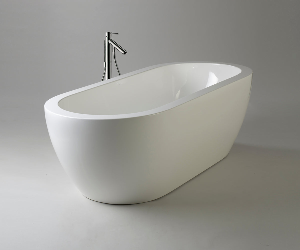 Genesis freestanding bathtub