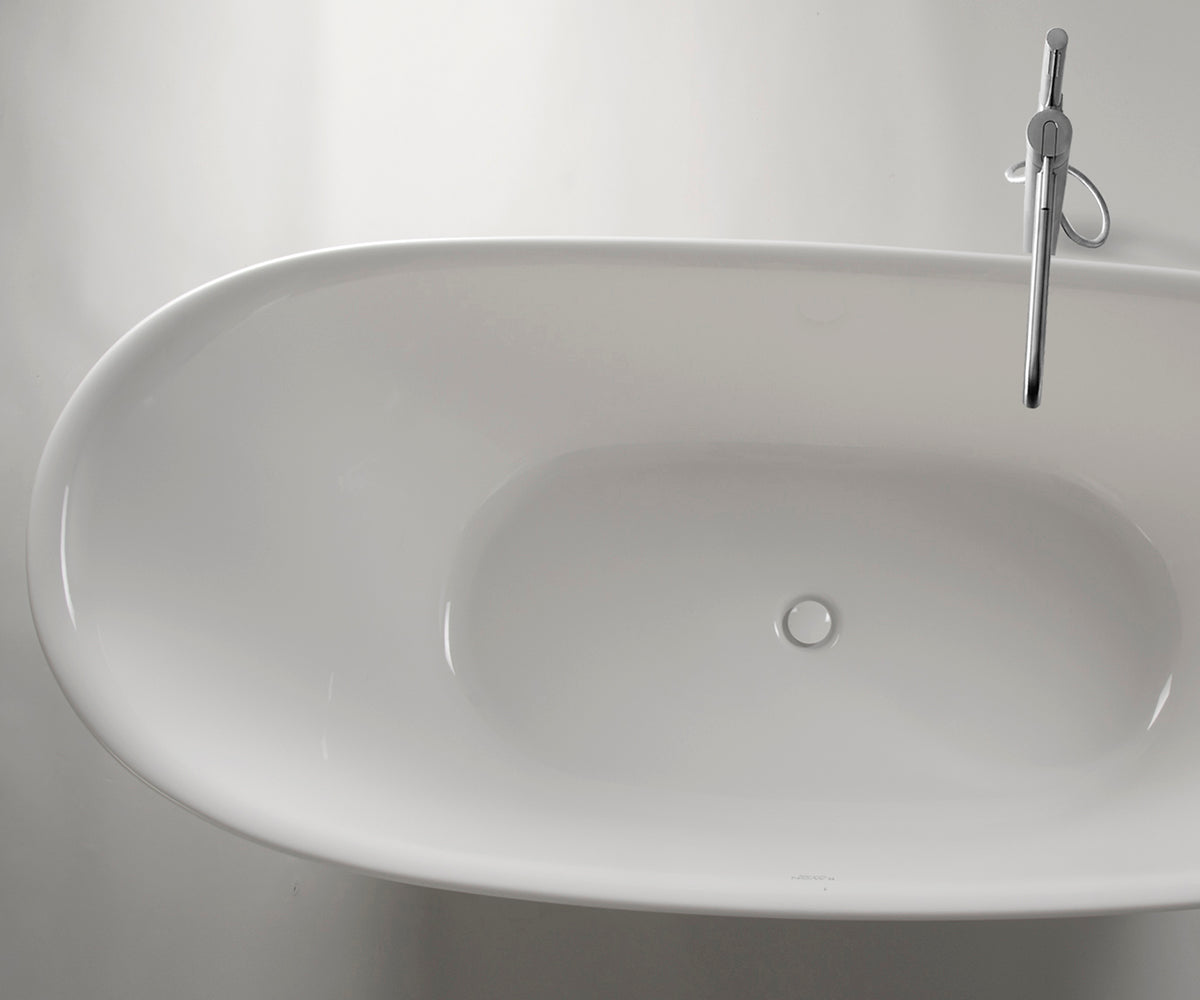 Tulipano freestanding bathtub