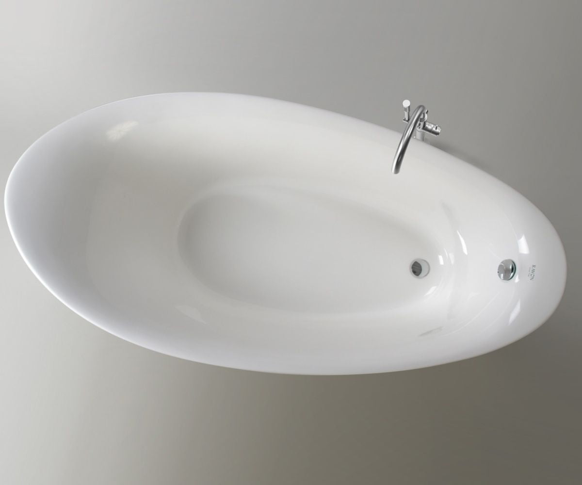 Euphoria freestanding bathtub