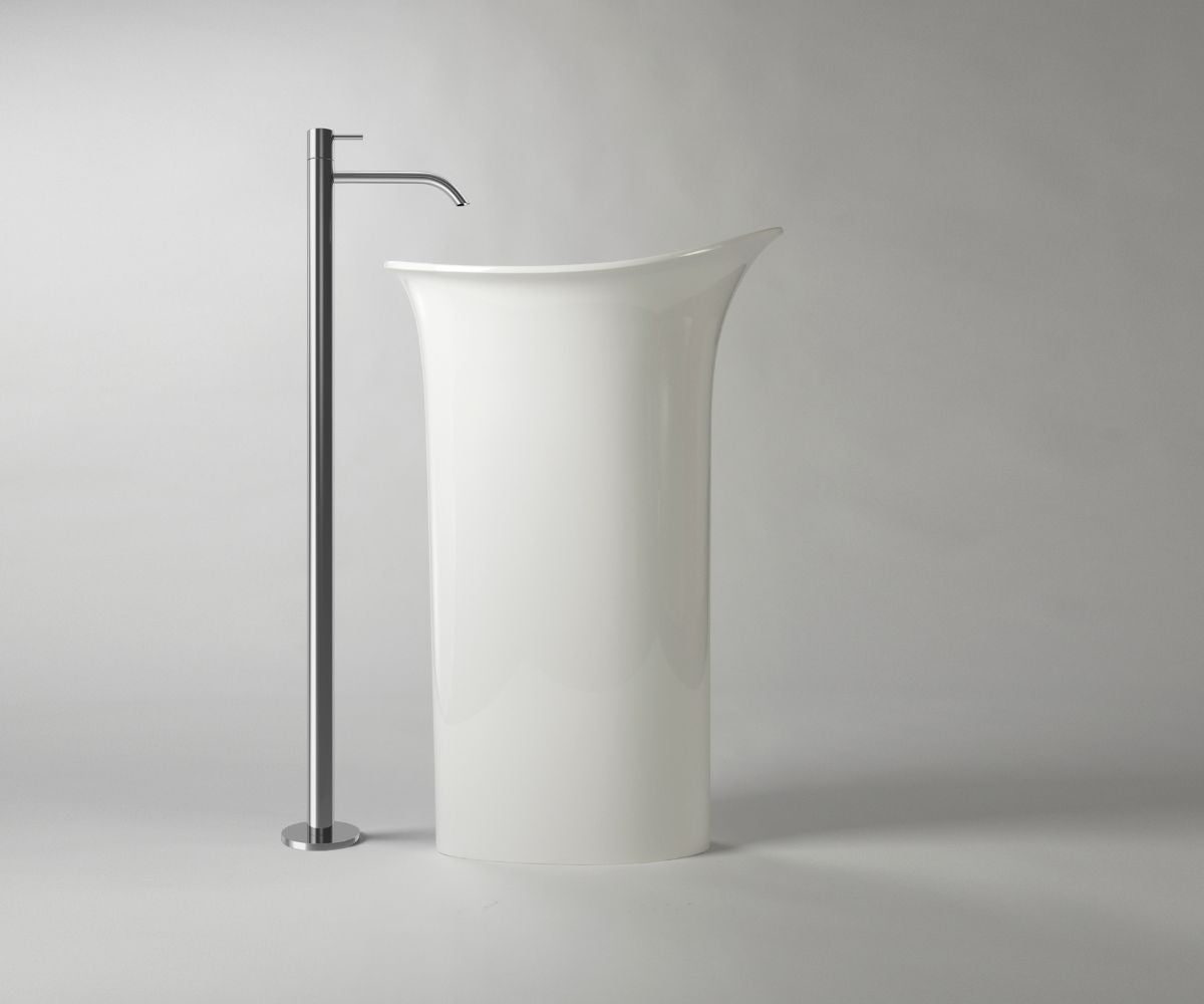 Euphoria free-standing washbasin